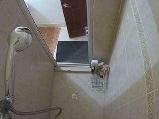 voyeurcam-baileybase-shower