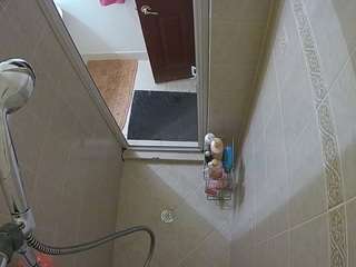  voyeurcam-baileybase-shower chat room