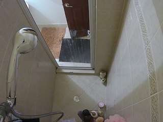 voyeurcam-baileybase-shower