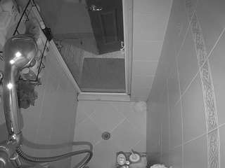 voyeurcam-baileybase-shower from CamSoda is Freechat