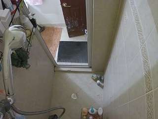 voyeurcam-baileybase-shower