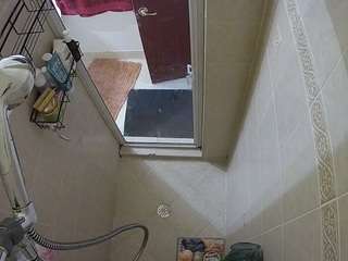 voyeurcam-baileybase-shower