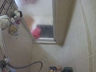 voyeurcam-baileybase-shower camsoda