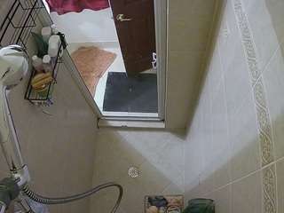 voyeurcam-baileybase-shower