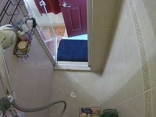 voyeurcam-baileybase-shower