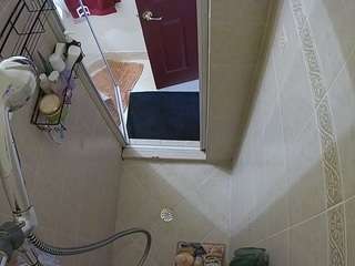 voyeurcam-baileybase-shower