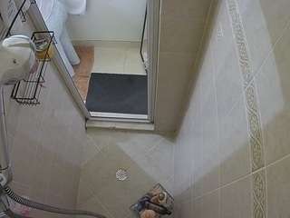 voyeurcam-baileybase-shower Live Webcam on CamSoda