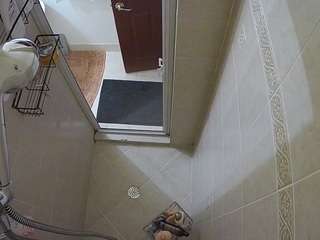 voyeurcam-baileybase-shower