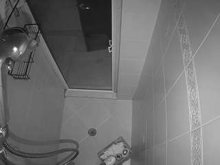 voyeurcam-baileybase-shower 1 live webcam