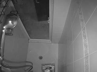 Image 1 of voyeurcam-baileybase-shower, female webcam model,  years old, on live webcam