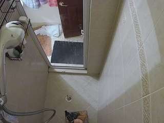 voyeurcam-baileybase-shower camsoda