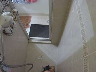 voyeurcam-baileybase-shower live cam profile