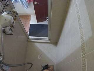 voyeurcam-baileybase-shower live cam profile