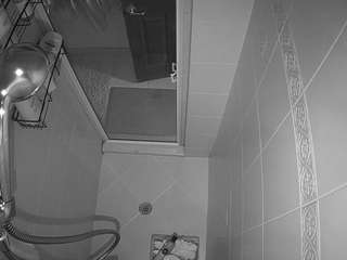 voyeurcam-baileybase-shower live cam profile