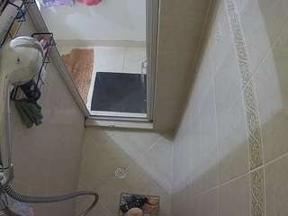 voyeurcam-baileybase-shower