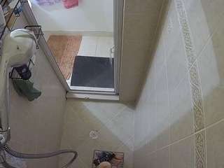 voyeurcam-baileybase-shower