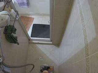 voyeurcam-baileybase-shower