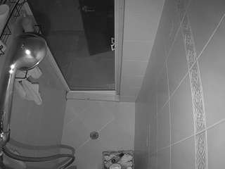 This model is live right now. voyeurcam-baileybase-shower