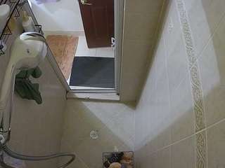 voyeurcam-baileybase-shower