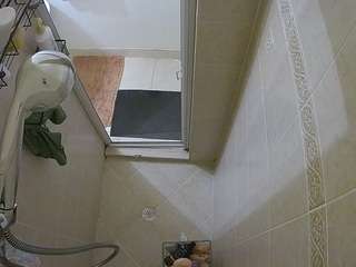 voyeurcam-baileybase-shower