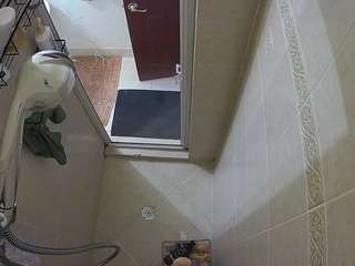 voyeurcam-baileybase-shower