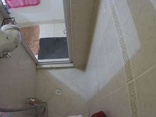voyeurcam-baileybase-shower