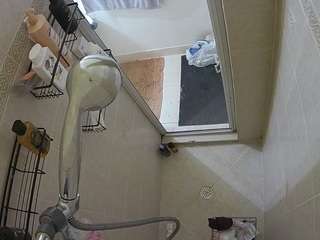 Sexy Girl Shower live webcam show