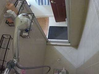 voyeurcam-baileybase-shower