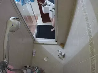 Sexy Girl Shower's Live Sex Cam Show