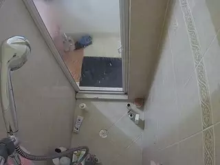 Sexy Girl Shower's Live Sex Cam Show