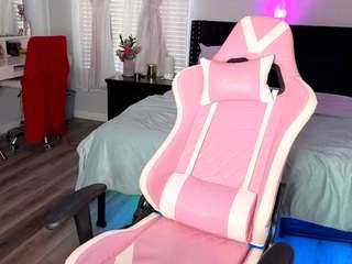  oliviastone chat room