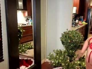 Livys Bedroom FT Babyxoxo444