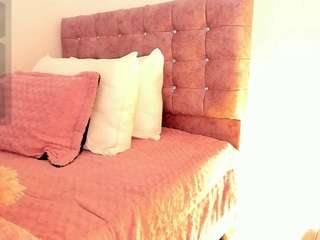 miia-rose's live room