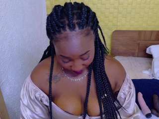 jakie-lena's CamSoda show and profile