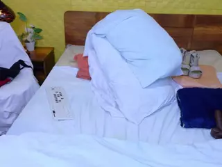 Kiara Evans's Live Sex Cam Show