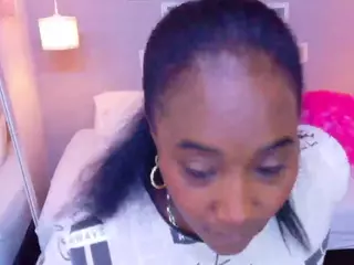 Kiara Evans's Live Sex Cam Show