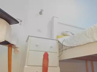 aariana4u's Live Sex Cam Show