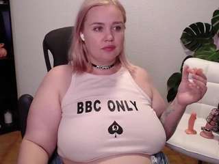 Margotgrey's cam show statistics and live stream