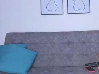 BUSTY PUTONA RELOADED