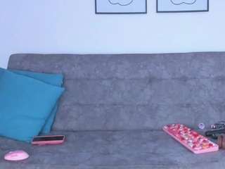 BUSTY PUTONA RELOADED