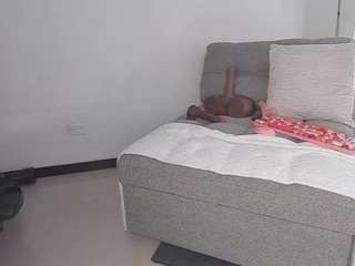 BUSTY PUTONA RELOADED