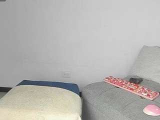 BUSTY PUTONA RELOADED