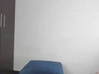 BUSTY PUTONA RELOADED