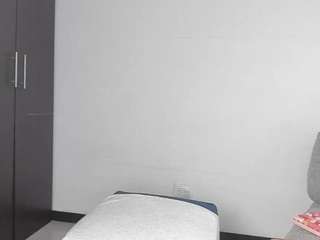 BUSTY PUTONA RELOADED