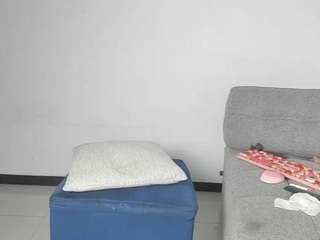 BUSTY PUTONA RELOADED