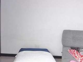 BUSTY PUTONA RELOADED