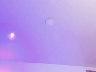 BUSTY PUTONA RELOADED live cam preview