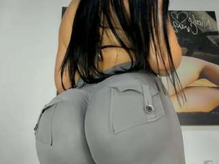 loren-baker Live Webcam on CamSoda