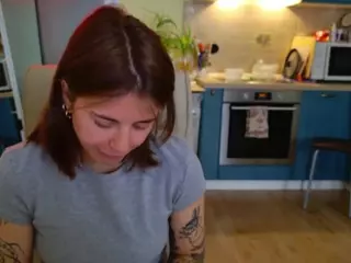mishabraun's Live Sex Cam Show