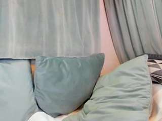 DirtyBeya live cam preview